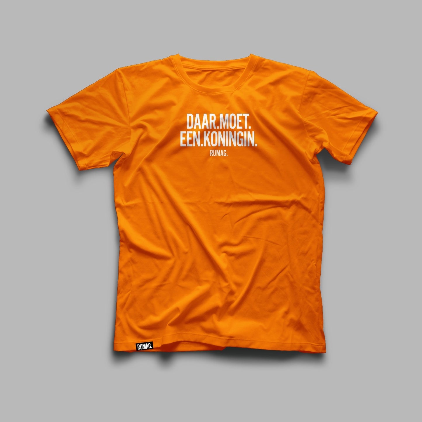 Daar Moet Een Koningin - Koningsdag T-shirt