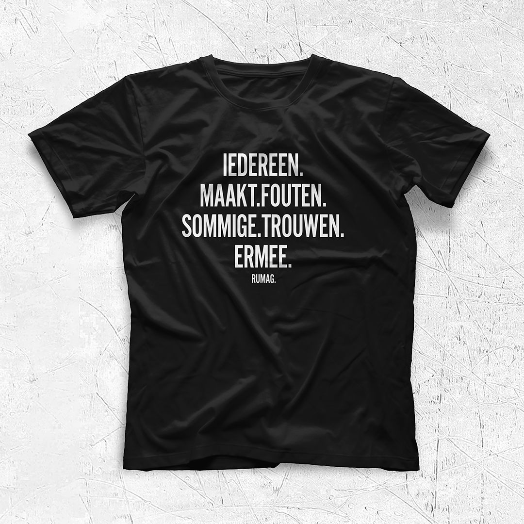 Iedereen maakt fouten sommige trouwen ermee - T-shirt Regular Fit